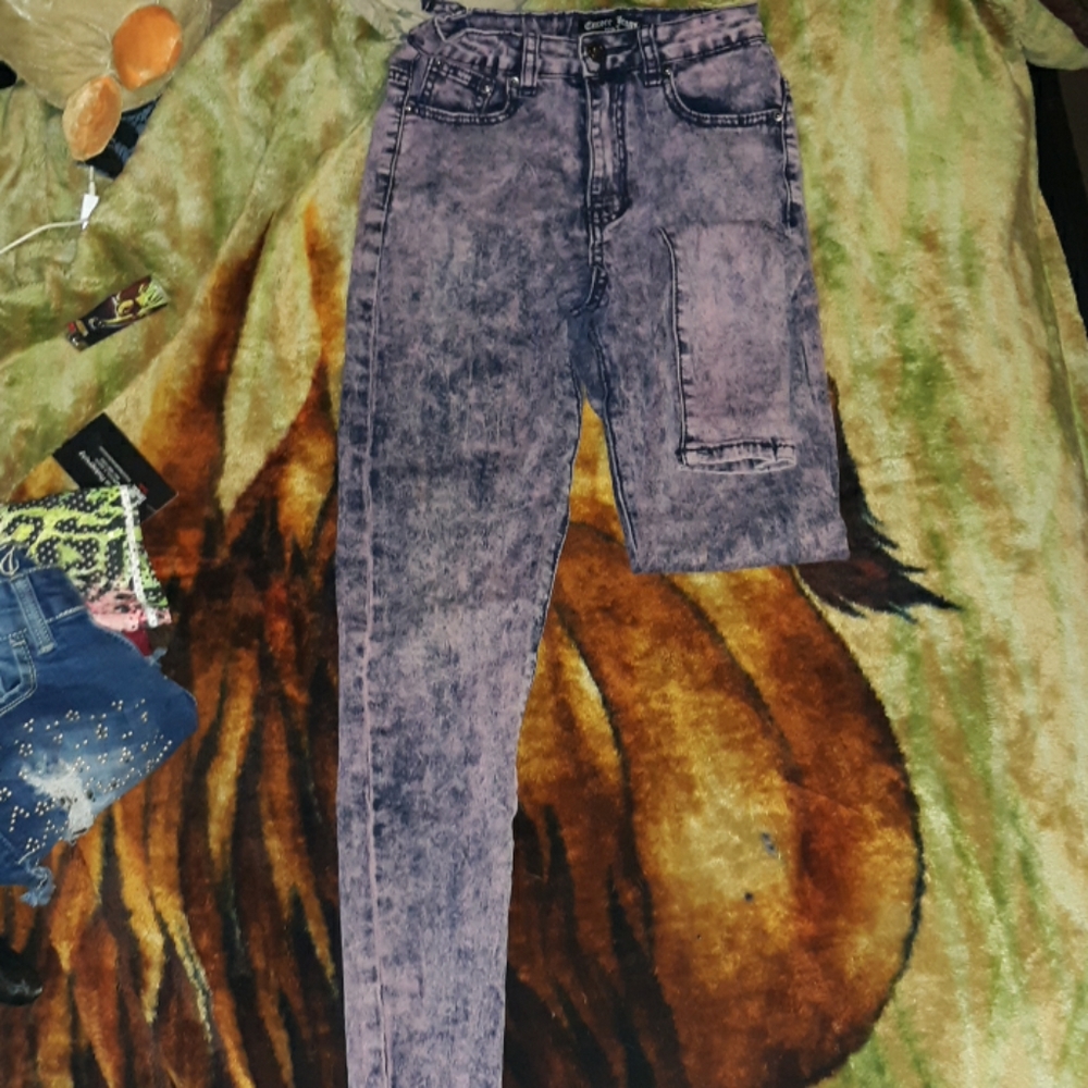 Jeans - Picture 2 of 2